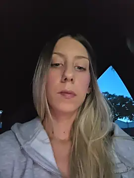 PetiteSecrets online show from 14, 11, 2025