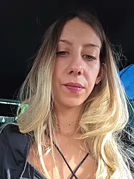 PetiteSecrets online show from 9, 11, 2025