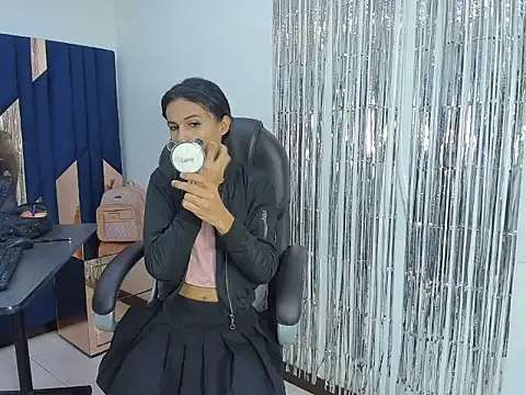 Aisha hotts777 online show from 23, 7, 2026