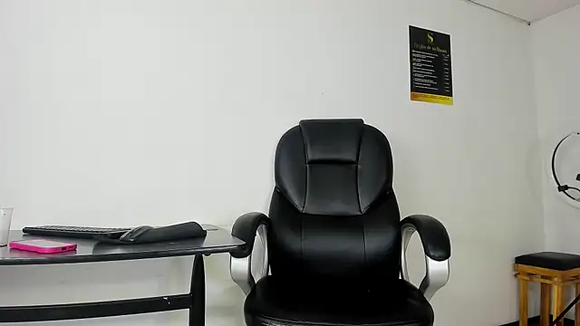 Aisha hotts777 online show from 29, 11, 2025