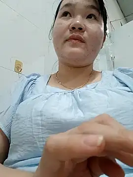  Babyrose  online show from 12, 1, 2026