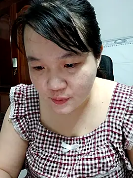  Babyrose  online show from 7, 4, 2026