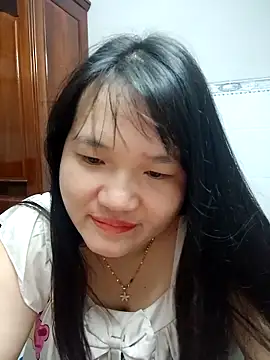  Babyrose  online show from 18, 9, 2025