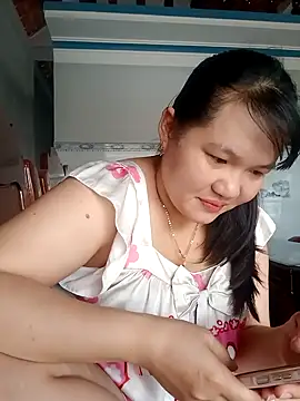  Babyrose  online show from 15, 10, 2025