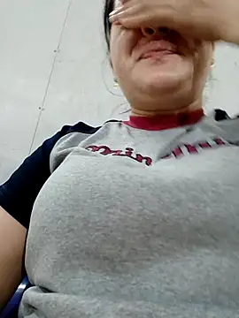  Babyrose  online show from 4, 11, 2025