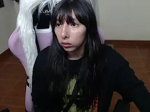 ScarlettShirahoshi online show from 13, 1, 2026