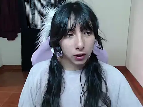 ScarlettShirahoshi online show from 5, 11, 2025