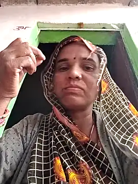 Snapshot of Pinky12A chatting on 31, 10, 2025 Pinky12A online show from 31, 10, 2025