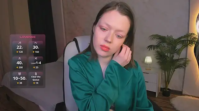 Lunar Lily online show from 13, 2, 2026