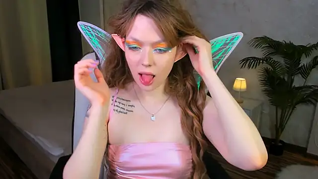 Lunar Lily online show from 26, 10, 2025