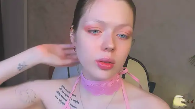 Lunar Lily online show from 12, 1, 2026