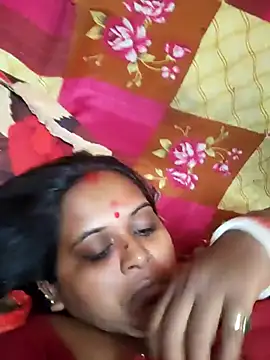 Hot-Show2 online show from 16, 10, 2025