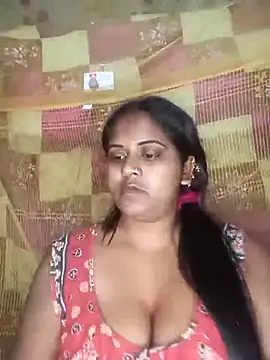 Hot-Show2 online show from 4, 3, 2026