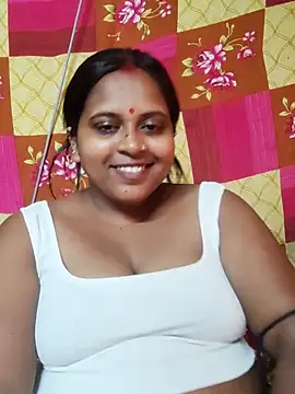 Hot-Show2 online show from 17, 10, 2025