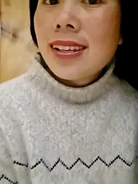 Snapshot of LyyChac chatting on 28, 11, 2025 LyyChac online show from 28, 11, 2025