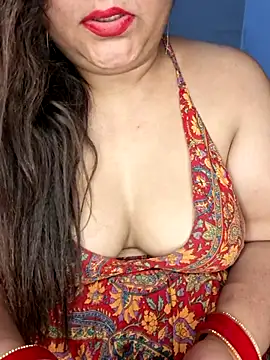 Snapshot of indian-hotmilfs chatting on 27, 5, 2026 indian-hotmilfs online show from 27, 5, 2026