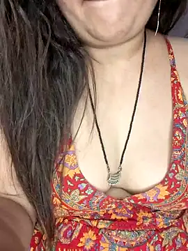 Snapshot of indian-hotmilfs chatting on 25, 4, 2026 indian-hotmilfs online show from 25, 4, 2026