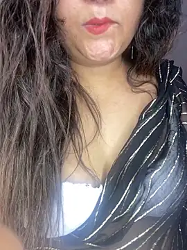 Snapshot of indian-hotmilfs chatting on 7, 6, 2026 indian-hotmilfs online show from 7, 6, 2026