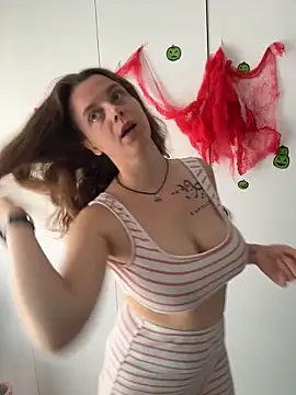 TenderLaGlamor online show from 29, 10, 2025