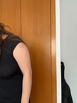 TenderLaGlamor online show from 7, 3, 2026