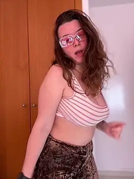 TenderLaGlamor online show from 6, 2, 2026