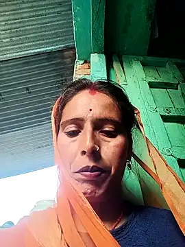Snapshot of Arti13A chatting on 4, 6, 2026 Arti13A online show from 4, 6, 2026
