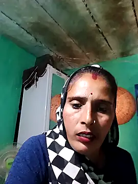 Snapshot of Arti13A chatting on 5, 5, 2026 Arti13A online show from 5, 5, 2026
