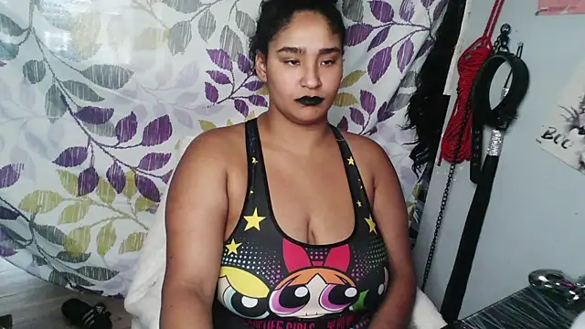 Snapshot of Mommybubbles2 chatting on 30, 10, 2025 Mommybubbles2 online show from 30, 10, 2025