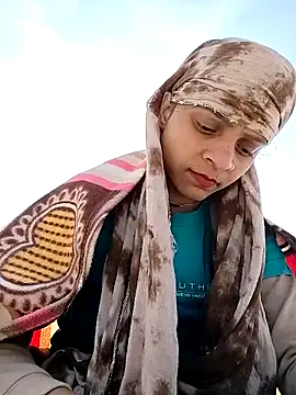 Snapshot of Sonam_dhakad chatting on 18, 12, 2025 Sonam dhakad online show from 18, 12, 2025