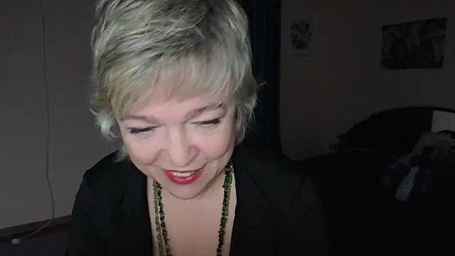 Snapshot of Rosette_Pricky chatting on 19, 11, 2025 Rosette Pricky online show from 19, 11, 2025