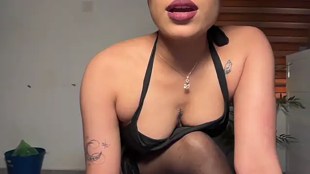 LucytheDevilQueen online show from 1, 5, 2026