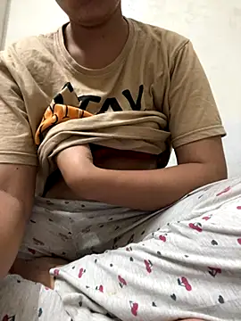 Snapshot of choleorbhature chatting on 1, 11, 2025 choleorbhature online show from 1, 11, 2025