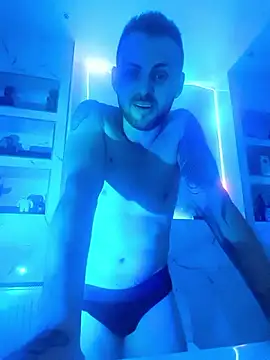 papichulo0099 online show from 5, 1, 2026