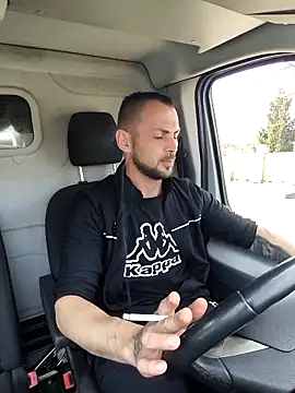 papichulo0099 online show from 12, 3, 2026