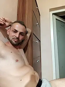 papichulo0099 online show from 17, 9, 2025