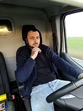 papichulo0099 online show from 11, 2, 2026