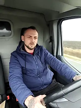 papichulo0099 online show from 17, 2, 2026