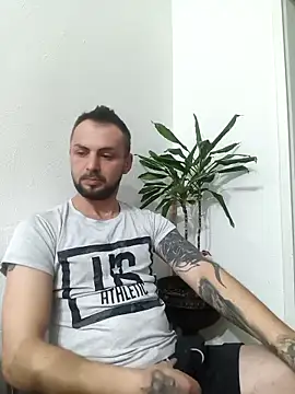 papichulo0099 online show from 4, 2, 2026