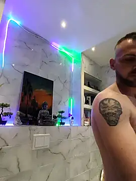 papichulo0099 online show from 4, 4, 2026