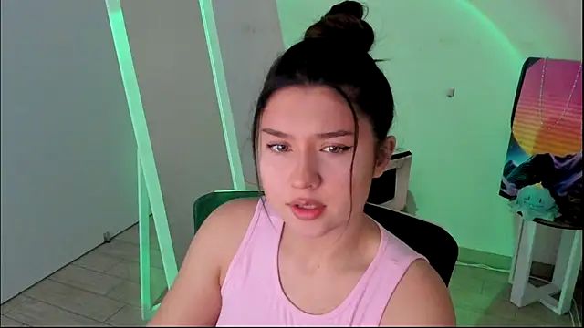 Sandra Curly online show from 2, 12, 2025