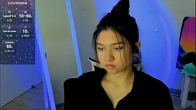 Sandra Curly online show from 23, 11, 2025