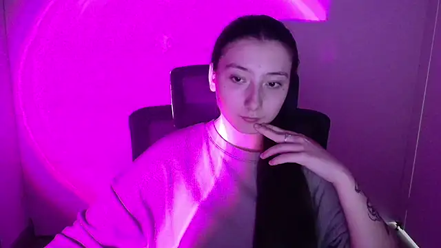 ScarlettVibe  online show from 12, 9, 2025
