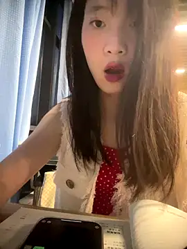 littleqiu online show from 22, 9, 2025