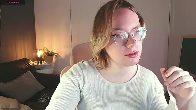 Amanda Butlerr online show from 6, 5, 2026