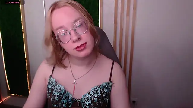 Amanda Butlerr online show from 10, 6, 2026