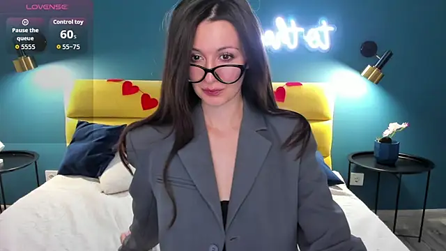 Joan Nelson online show from 11, 2, 2026