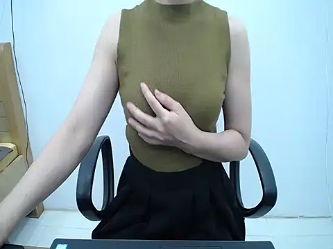  Lady- online show from 7, 4, 2026