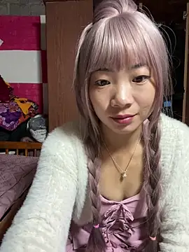 AAANINE22 online show from 9, 9, 2025