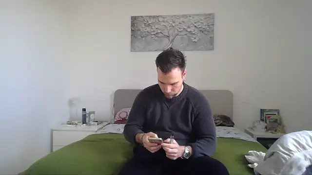 mrlyuis online show from 5, 2, 2026