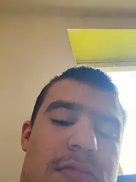 pussyhunter323557 online show from 31, 10, 2025